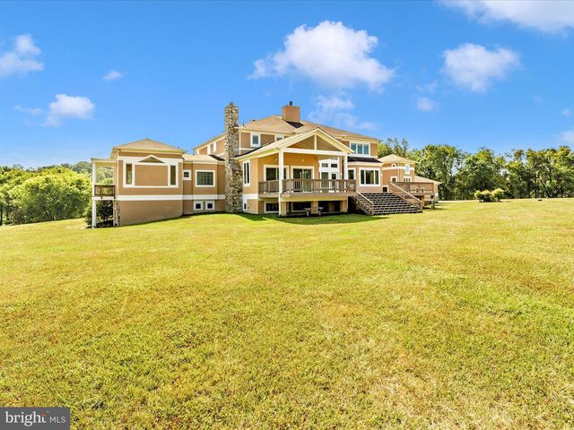 12 BARLEY FIELD, Dickerson, MD 20842