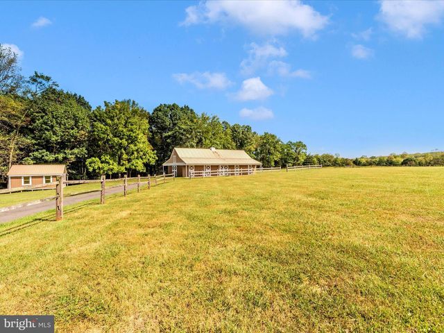 12 BARLEY FIELD, Dickerson, MD 20842