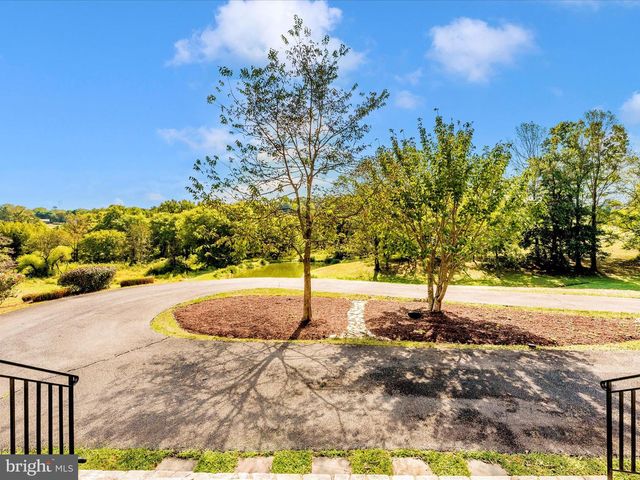 12 BARLEY FIELD, Dickerson, MD 20842