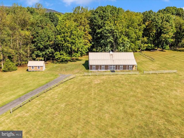 12 BARLEY FIELD, Dickerson, MD 20842