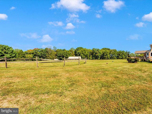 12 BARLEY FIELD, Dickerson, MD 20842