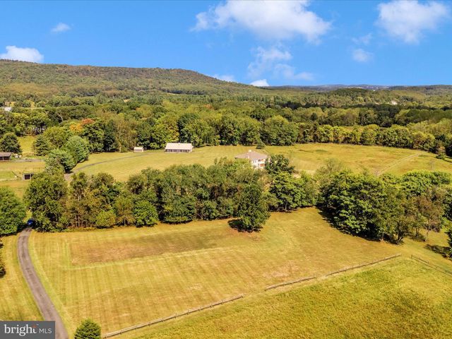 12 BARLEY FIELD, Dickerson, MD 20842