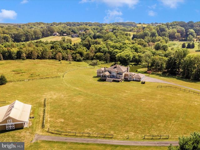12 BARLEY FIELD, Dickerson, MD 20842