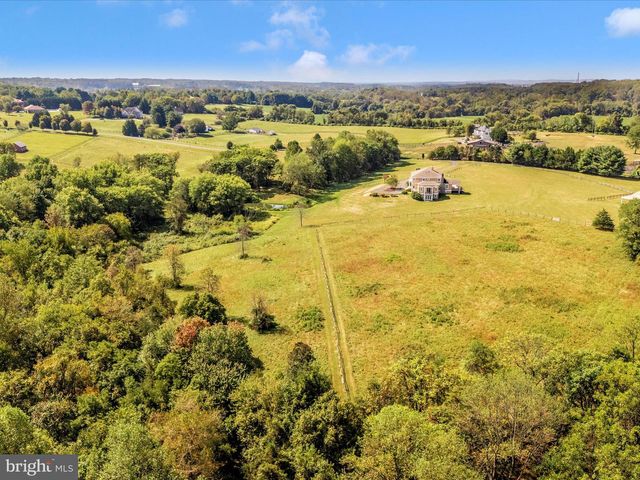 12 BARLEY FIELD, Dickerson, MD 20842