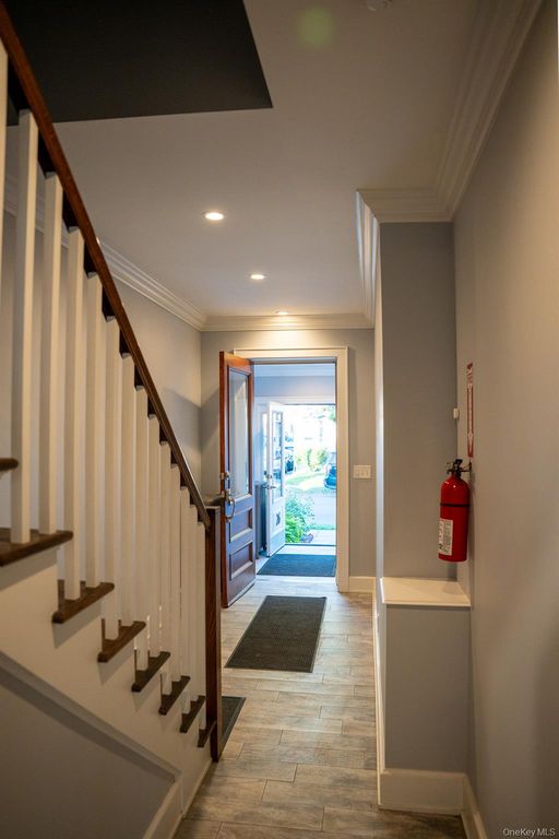 26 Pratt Street, New Rochelle, NY 10801 — photo 3