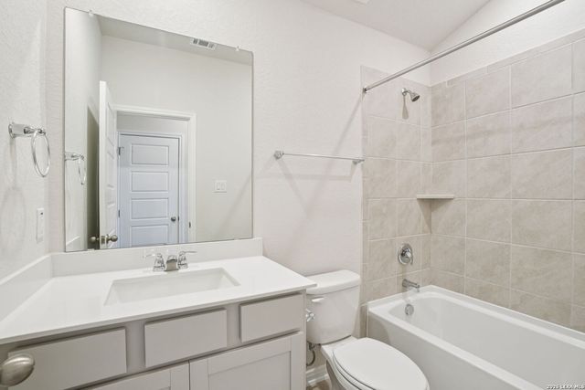 3002 Junction Bay, Converse, TX 78109