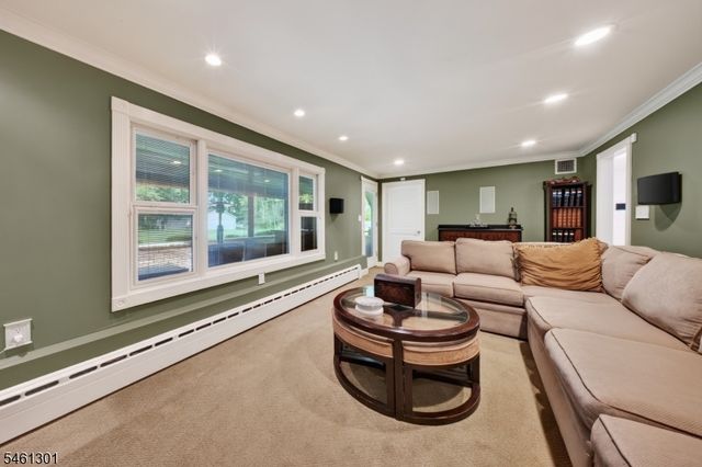 3 Debby Ln, Warren Twp., NJ 07059