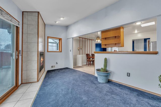 29210 Florence Street, Garden City, MI 48135