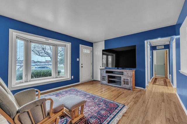 29210 Florence Street, Garden City, MI 48135