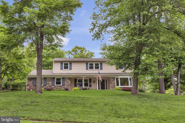 1144 DICKINSON DR, Yardley, PA 19067