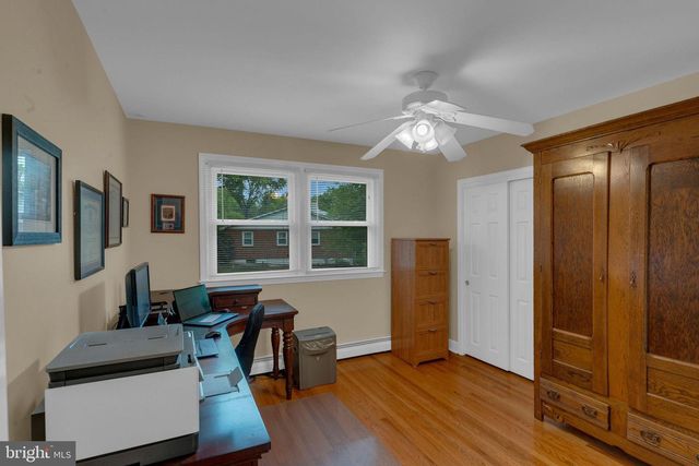 1144 DICKINSON DR, Yardley, PA 19067