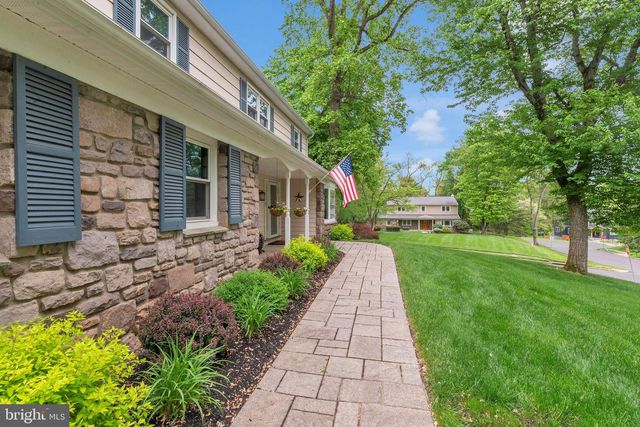 1144 DICKINSON DR, Yardley, PA 19067