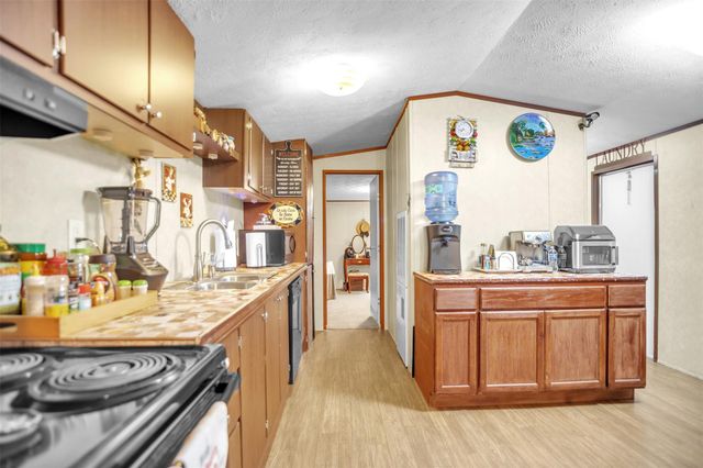 363 El Rey DR, Kyle, TX 78640