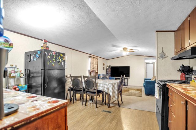 363 El Rey DR, Kyle, TX 78640