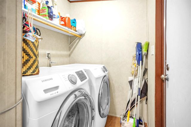 363 El Rey DR, Kyle, TX 78640