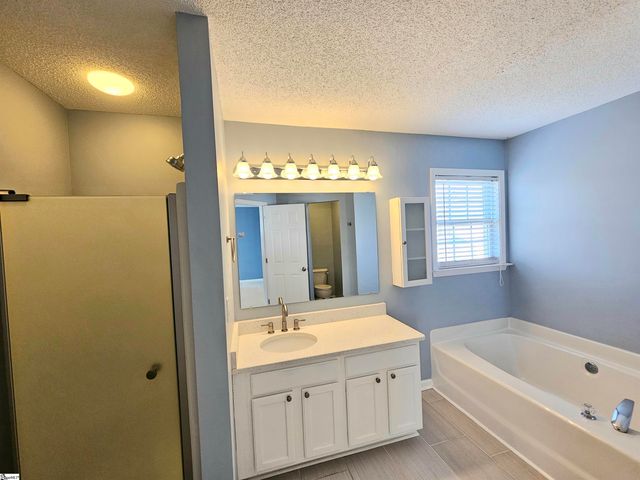 3 Old Hastings Court, Mauldin, SC 29662