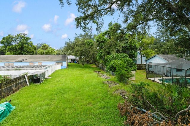 11735 MARJORY AVENUE, Tampa, FL 33612
