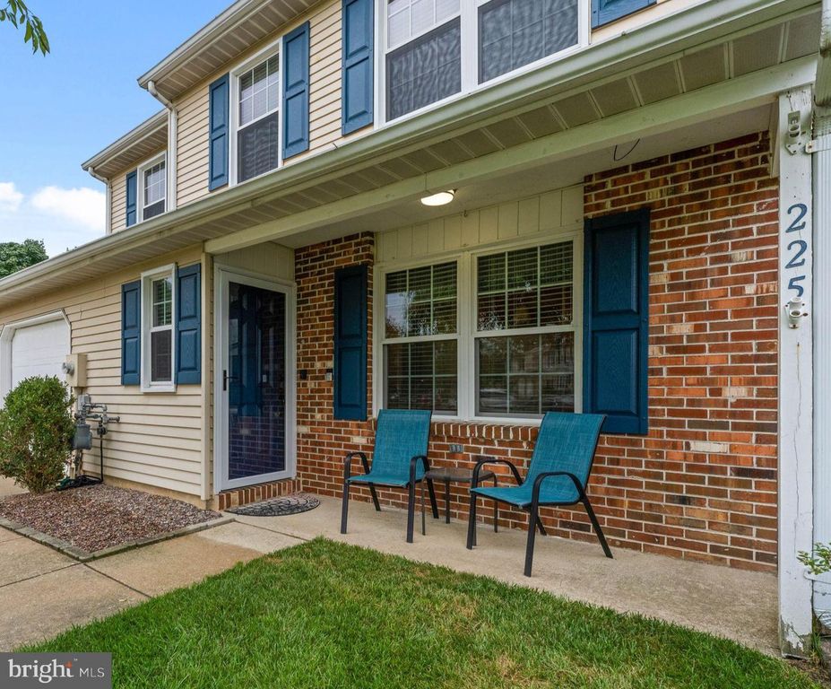 225 LAFAYETTE DR, SWEDESBORO, NJ 08085 — photo 3