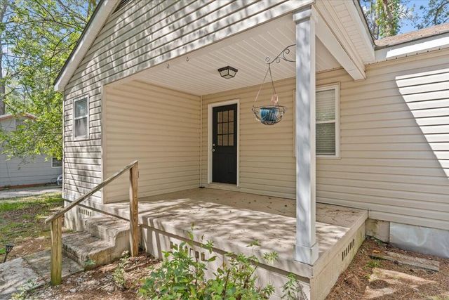 1101 Woodland Drive, Dothan, AL 36301