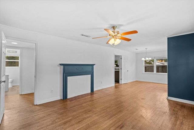 1101 Woodland Drive, Dothan, AL 36301