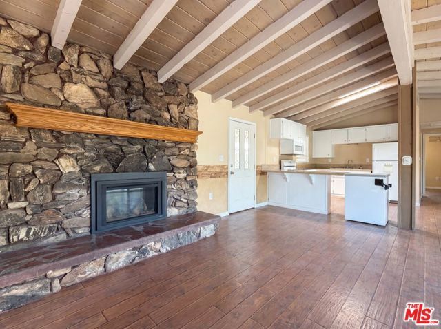 1145 Rivera Drive, Wrightwood, CA 92397