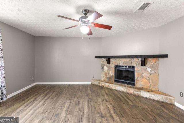 5328 Biffle Down Road, Stone Mountain, GA 30088