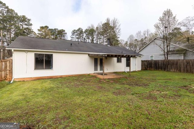 5328 Biffle Down Road, Stone Mountain, GA 30088