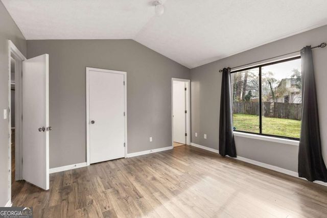 5328 Biffle Down Road, Stone Mountain, GA 30088