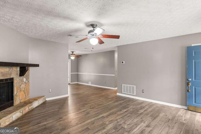 5328 Biffle Down Road, Stone Mountain, GA 30088