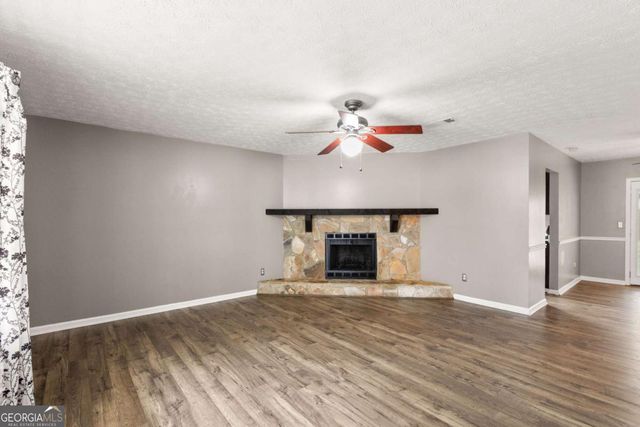 5328 Biffle Down Road, Stone Mountain, GA 30088