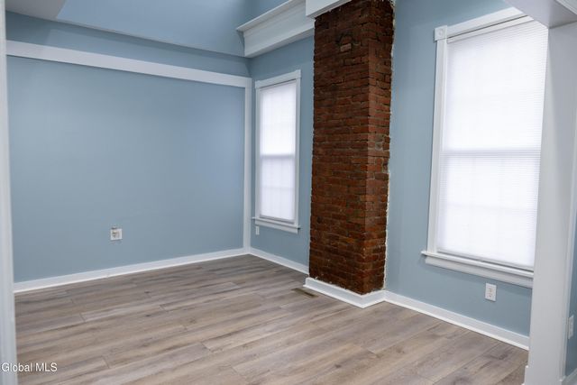 104 2nd Avenue, Troy, NY 12180