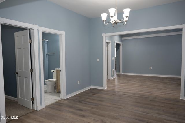 104 2nd Avenue, Troy, NY 12180