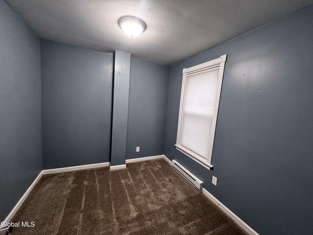 104 2nd Avenue, Troy, NY 12180