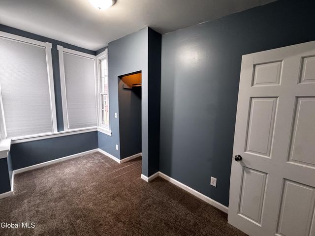 104 2nd Avenue, Troy, NY 12180