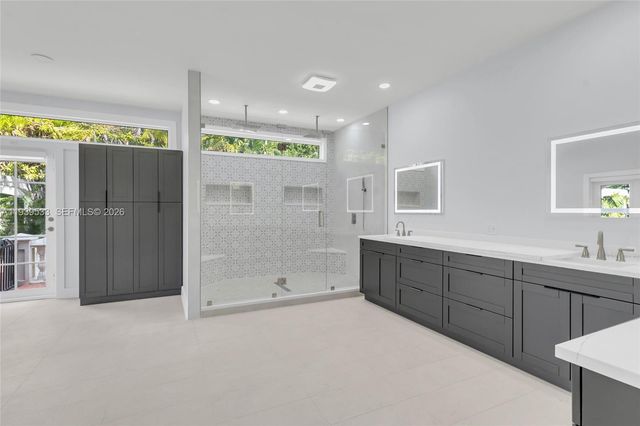 11835 SW 47th Street, Miami, FL 33175