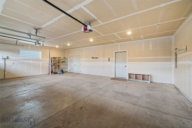 2184 Dennison Lane, Bozeman, MT 59718
