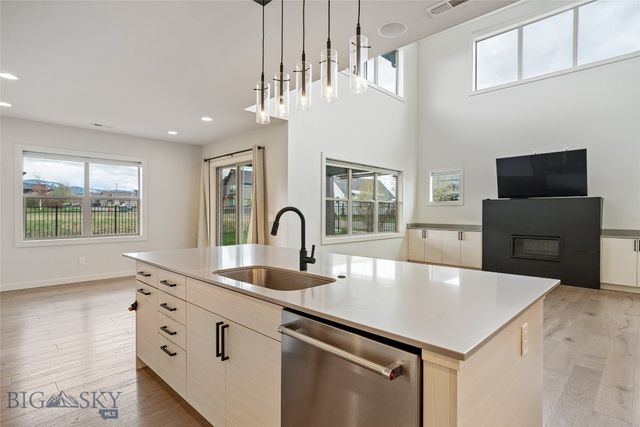 2184 Dennison Lane, Bozeman, MT 59718