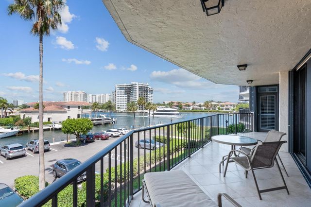 899 Jeffery Street 310, Boca Raton, FL 33487