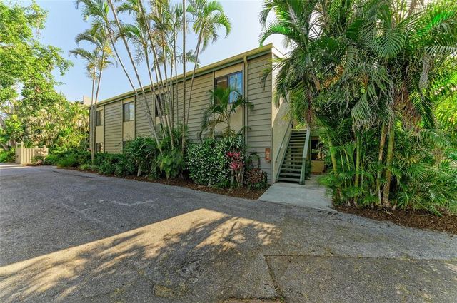 1617 BAYHOUSE COURT 121, Sarasota, FL 34231