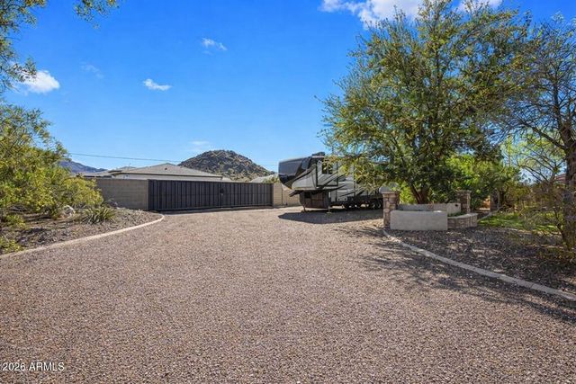 3309 E SUNNYDALE Drive, Queen Creek, AZ 85142