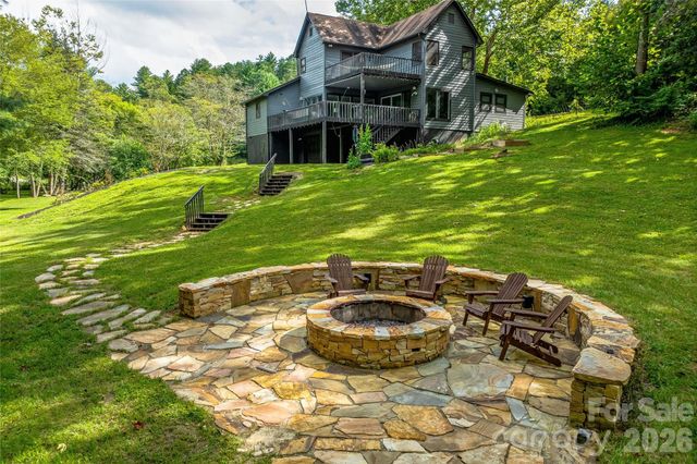 48 Merrell Road, Leicester, NC 28748