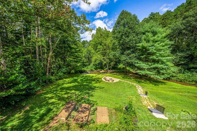 48 Merrell Road, Leicester, NC 28748