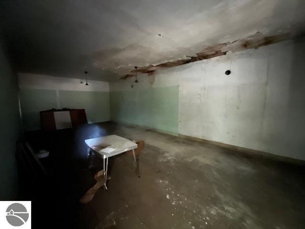 Image 10 of property listing at 109 N Mill Street, St Louis, MI 48880