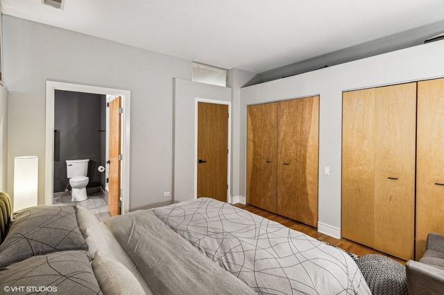 212 W Washington Street 1703, Chicago, IL 60606