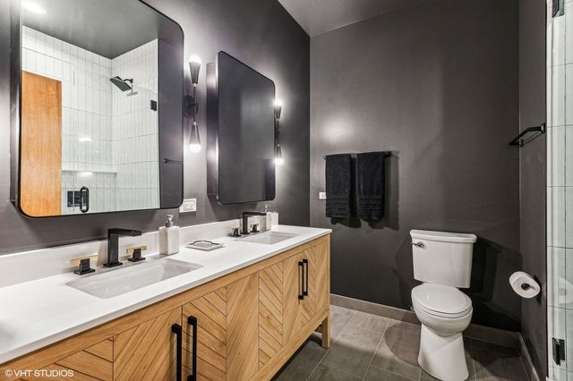 212 W Washington Street 1703, Chicago, IL 60606