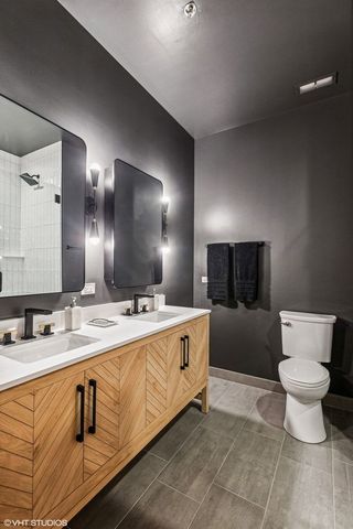 212 W Washington Street 1703, Chicago, IL 60606