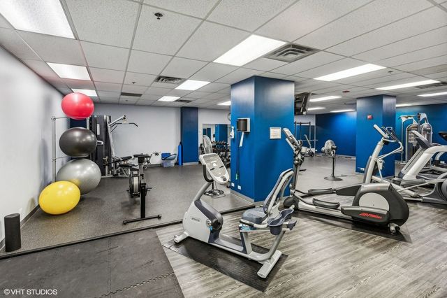 212 W Washington Street 1703, Chicago, IL 60606