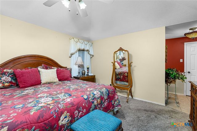 305 Westbend Circle, Seguin, TX 78155