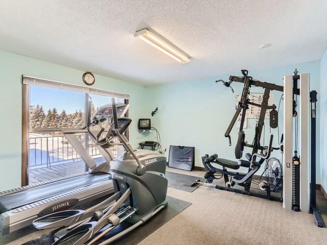 4100 Parklawn Avenue 302, Edina, MN 55435
