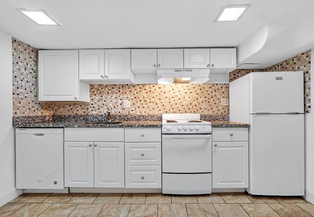 110 Appleton St, Boston, MA 02116